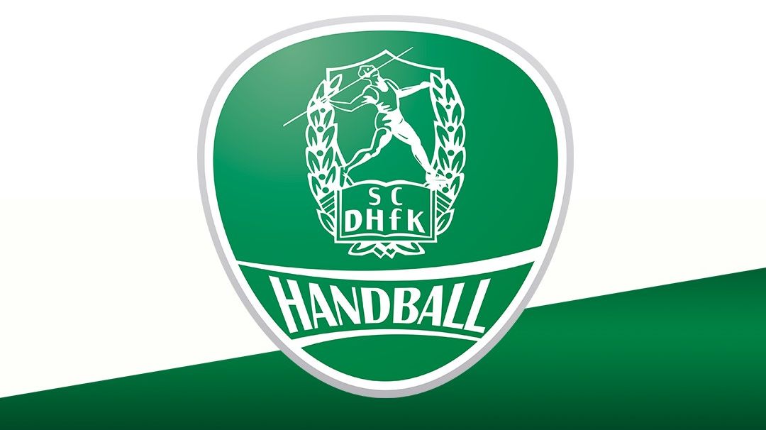 Das Logo des SC DHfK Handball ist zu sehen, dahinter ist eine grüne Schräge. 