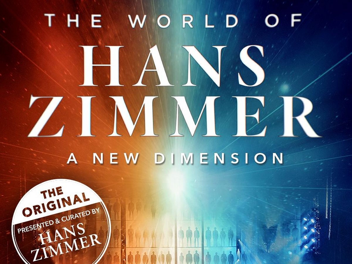 Eine Grafik der Hans Zimmer-Show in rot und blau gehalten. Im Hintergrund ist ein Orchester zu sehen. 