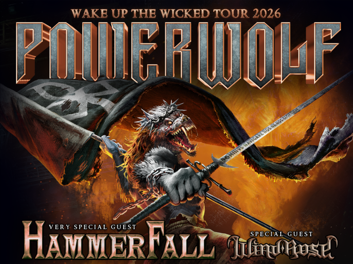 Grafik der Tour von Powerwolf mit einem Mischwesen von Mensch und Monster in der Mitte, das Waffen und eine Fahne in der Hand hält. 